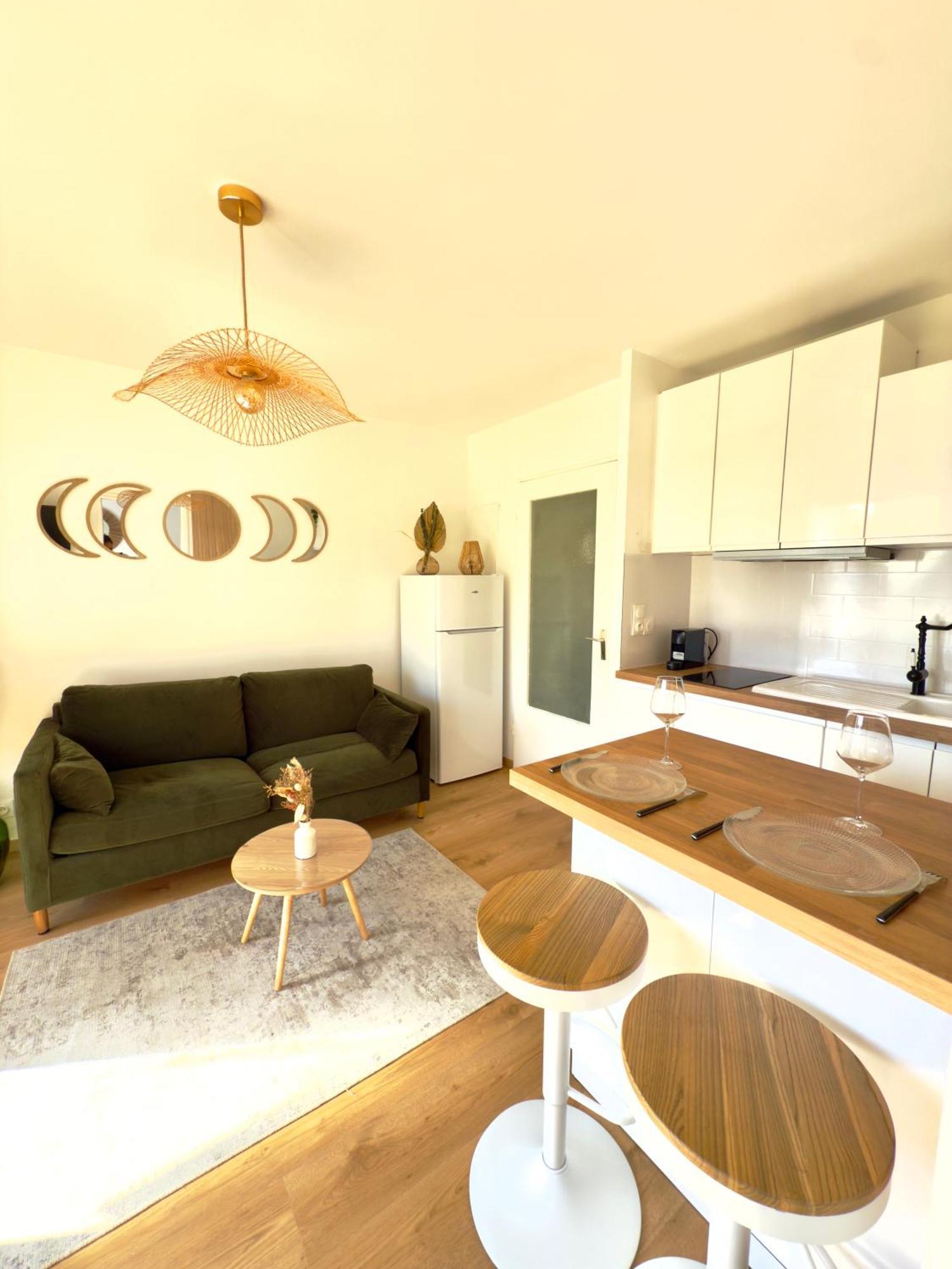 Appartement Cosy 1 Chambre Pour 2 Pers - Renove - Terrasse - Parking Dinard Exterior foto